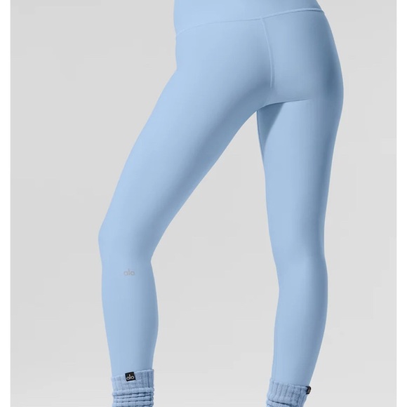 ALO Yoga Sky Blue Workout leggings. - Picture 5 of 9